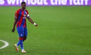 记者：切尔西冬窗有资金但对现有阵容满意 是否签格伊看实际需求