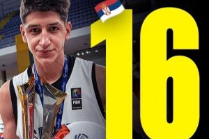 16岁你在干嘛？巴萨小将打破纪录 成队史西篮甲最年轻出场球员