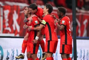 沪媒：海港客战泰山确实困难不小，足协裁判安排或引起一些争议