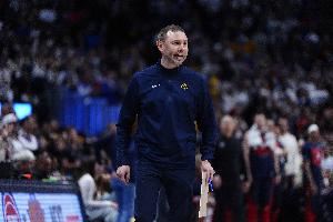 小阿德尔曼：我们下半场打得很糟糕 请把这一点也记录下来